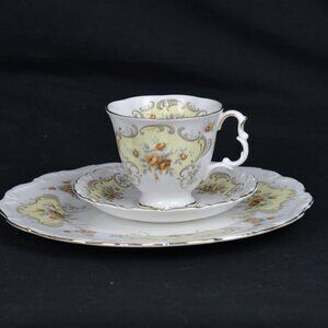 Royal Albert September Song Tea Cup, Saucer & Dessert Plate Trio England